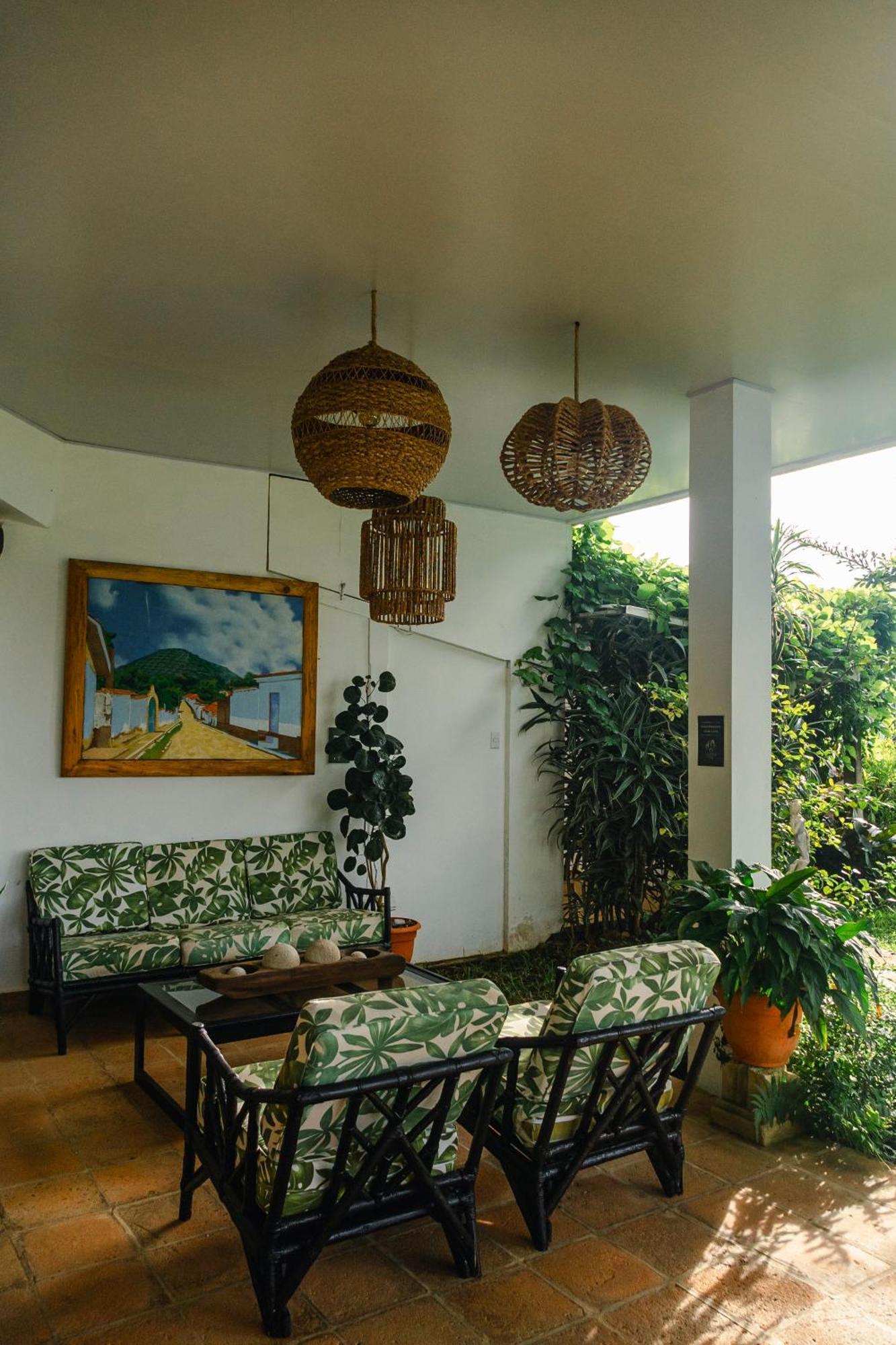 Hotel Juayua ภายนอก รูปภาพ
