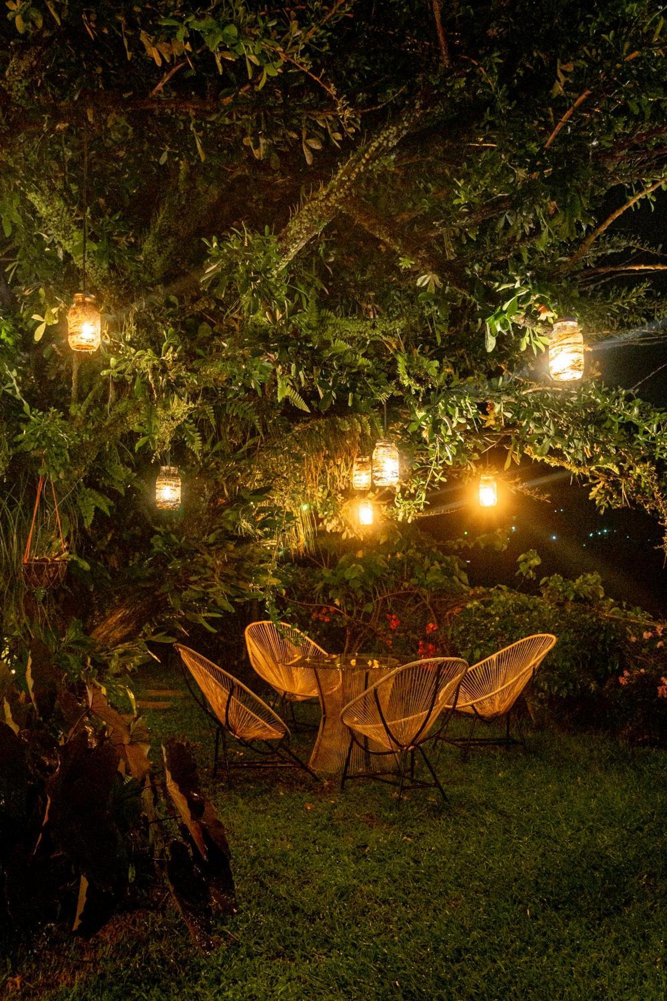 Hotel Juayua ภายนอก รูปภาพ