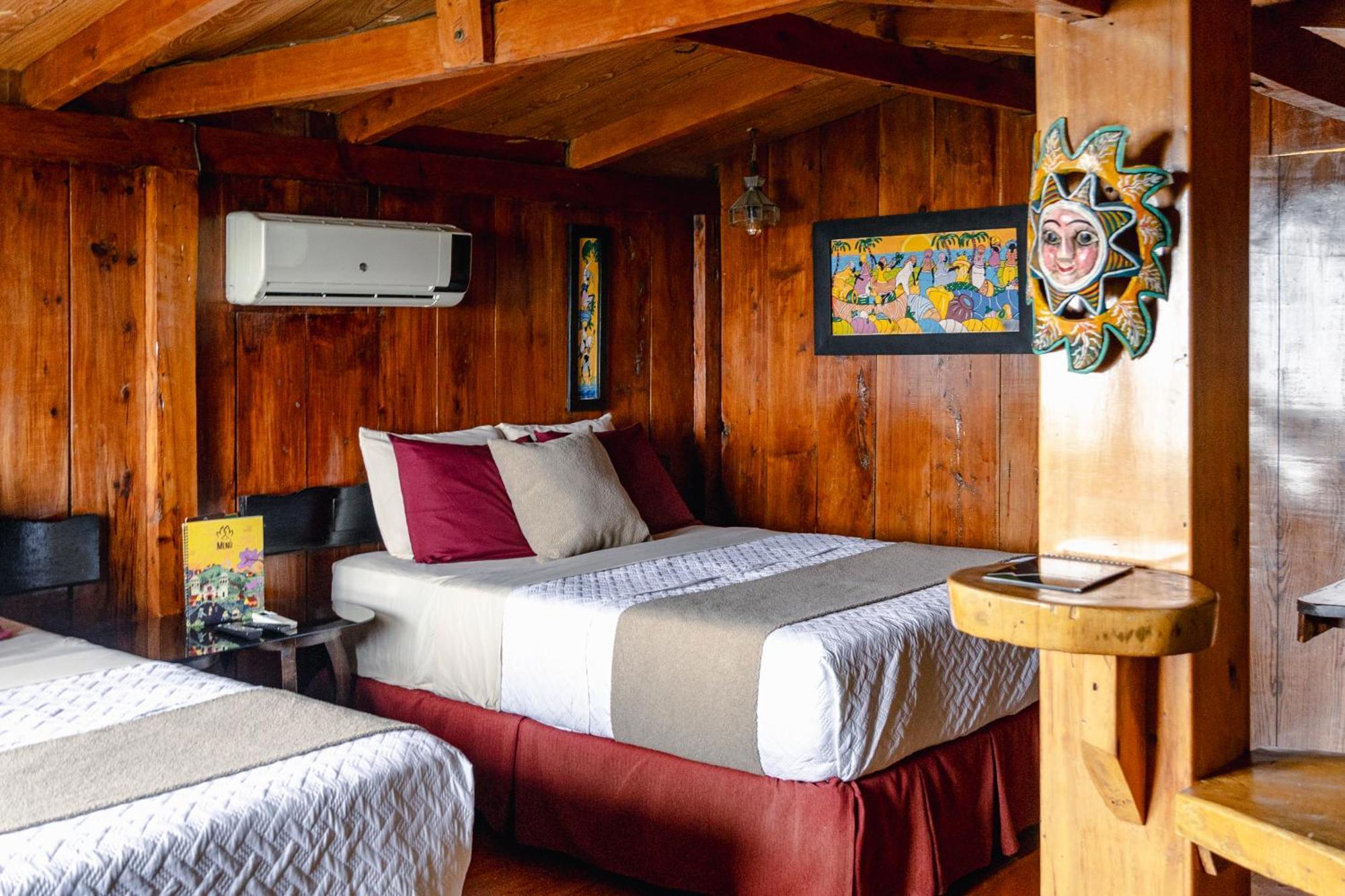 Hotel Juayua ภายนอก รูปภาพ