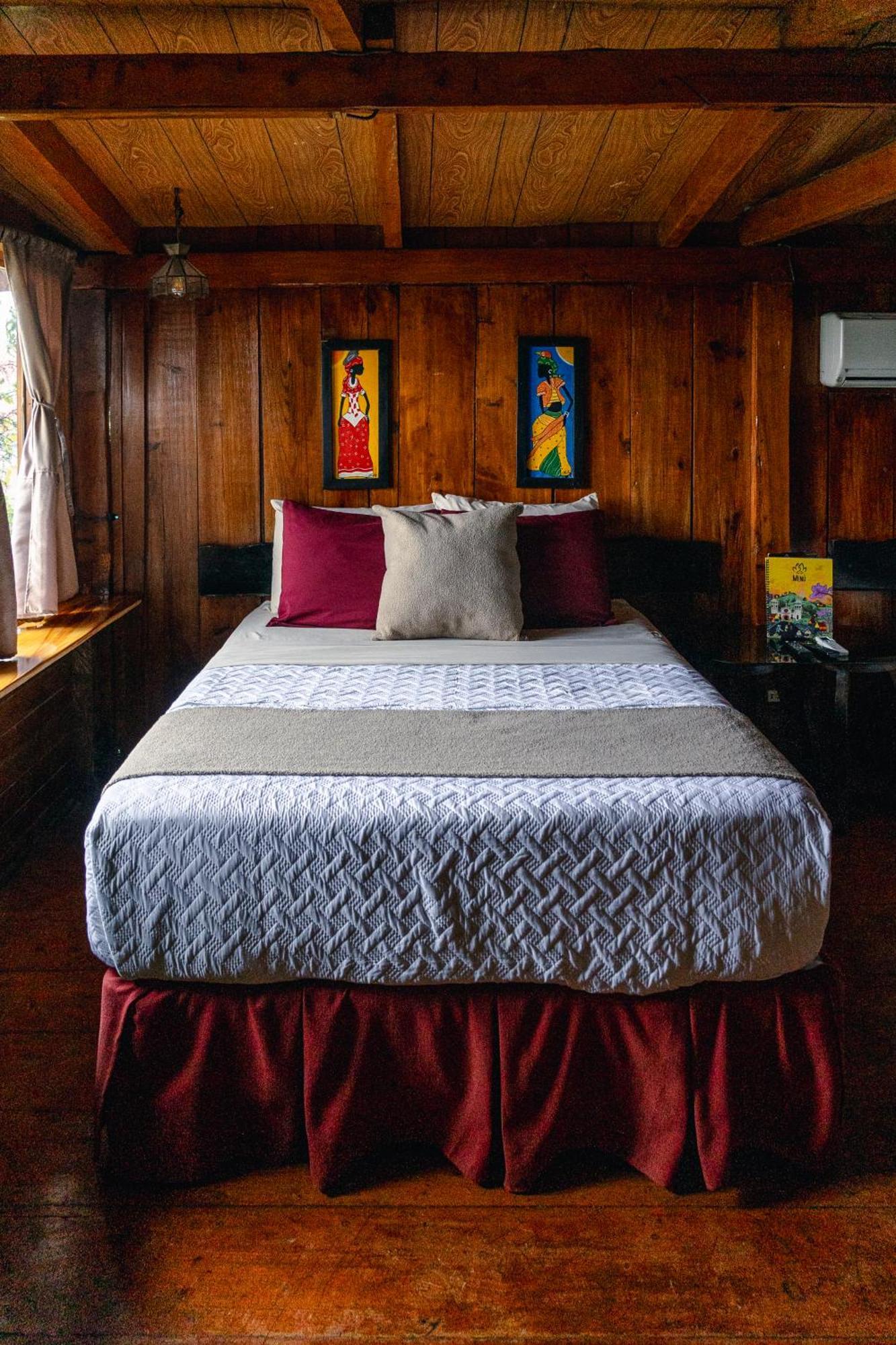 Hotel Juayua ภายนอก รูปภาพ